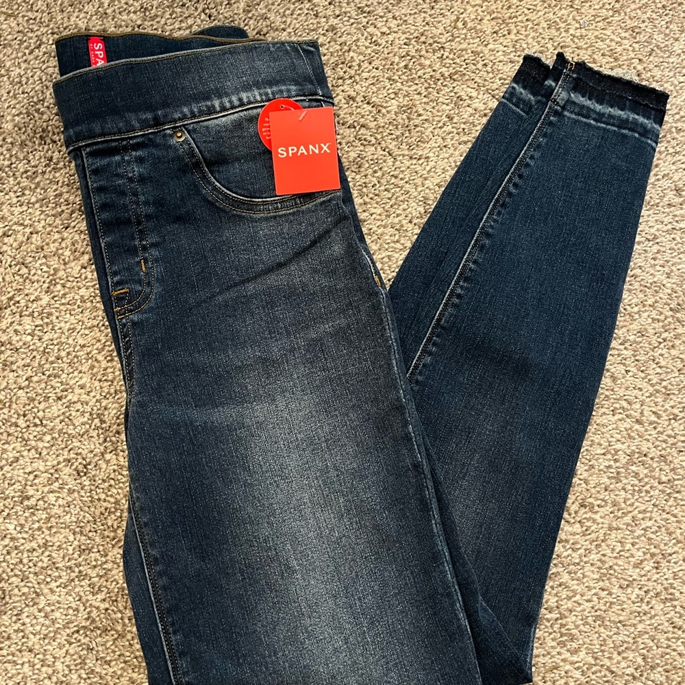 SPANX Jeans - Picture 2 of 10